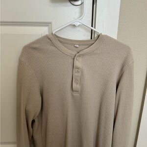 Uniqlo Henley Neck T-Shirt | Long-Sleeve